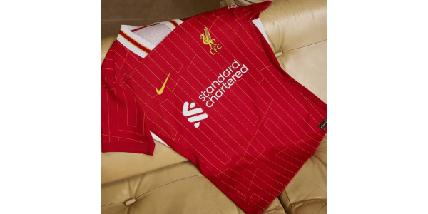Salah sudjeluje u izdanju Liverpoolovog novog domaćeg dresa Salah sudjeluje u izdanju Liverpoolovog novog domaćeg dresa