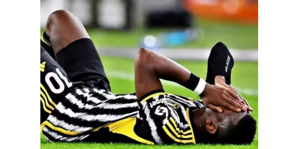 Pogba opet pokazuje staklenu građu Pogba opet pokazuje staklenu građu