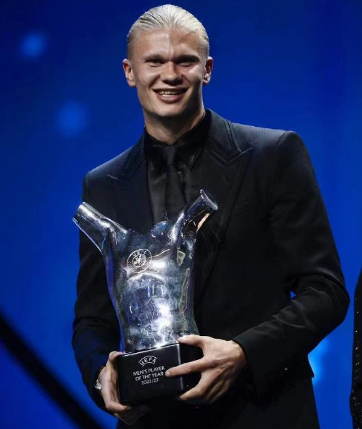 Haaland je proglašen UEFA-inim igračem godine